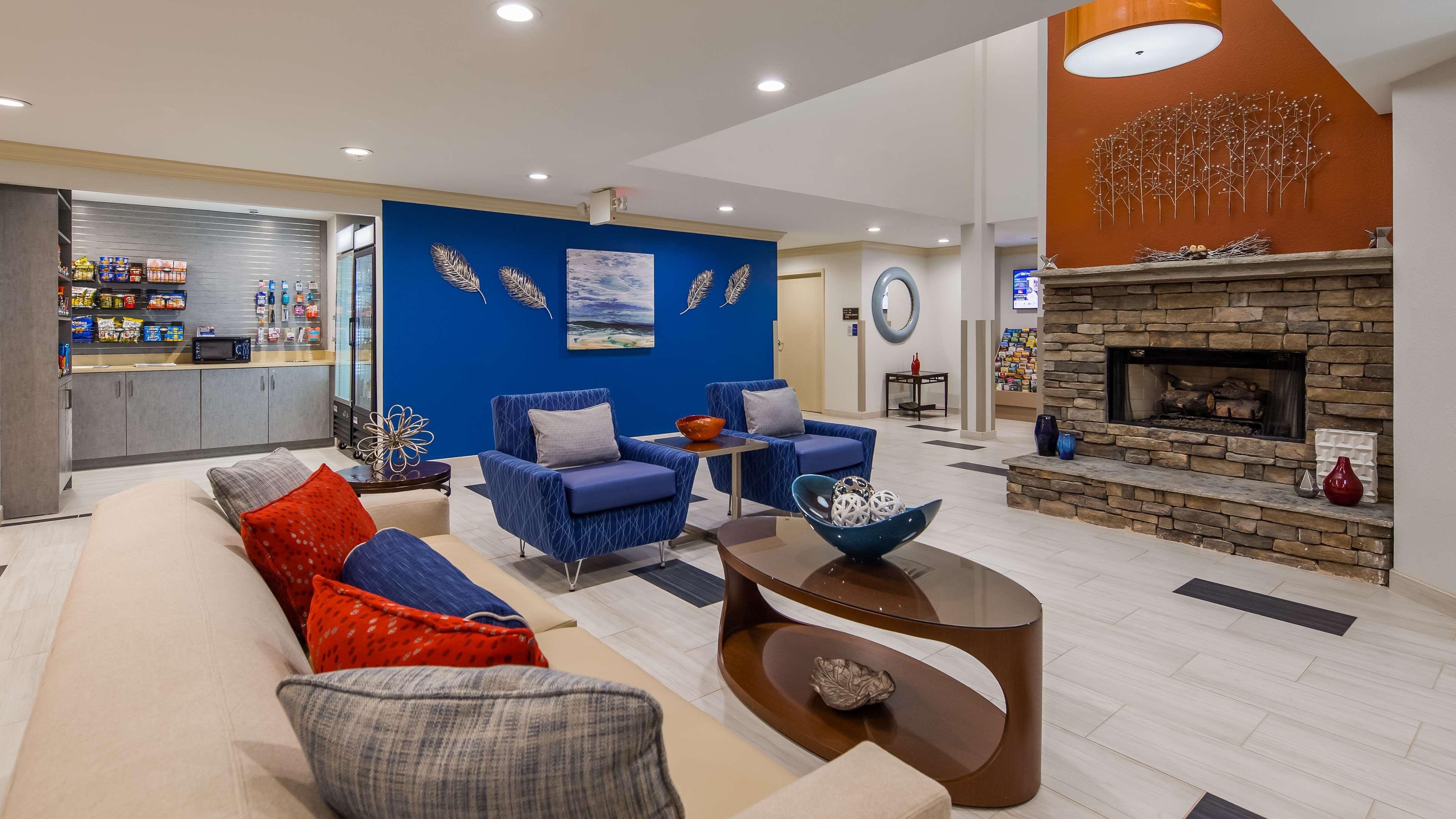 Best Western Plus Lake Lanier Gainesville Hotel&Suites Oakwood Extérieur photo