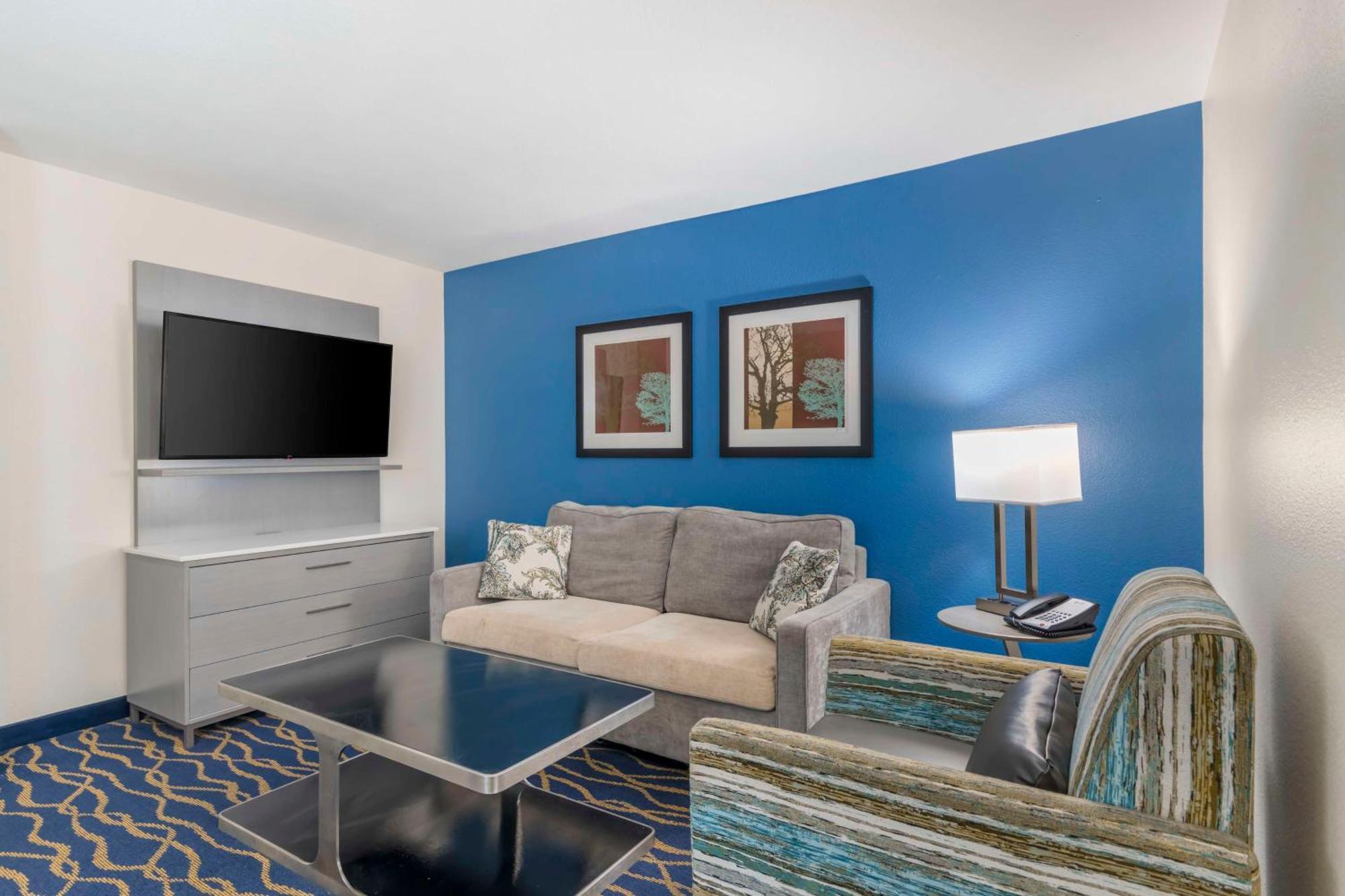 Best Western Plus Lake Lanier Gainesville Hotel&Suites Oakwood Extérieur photo