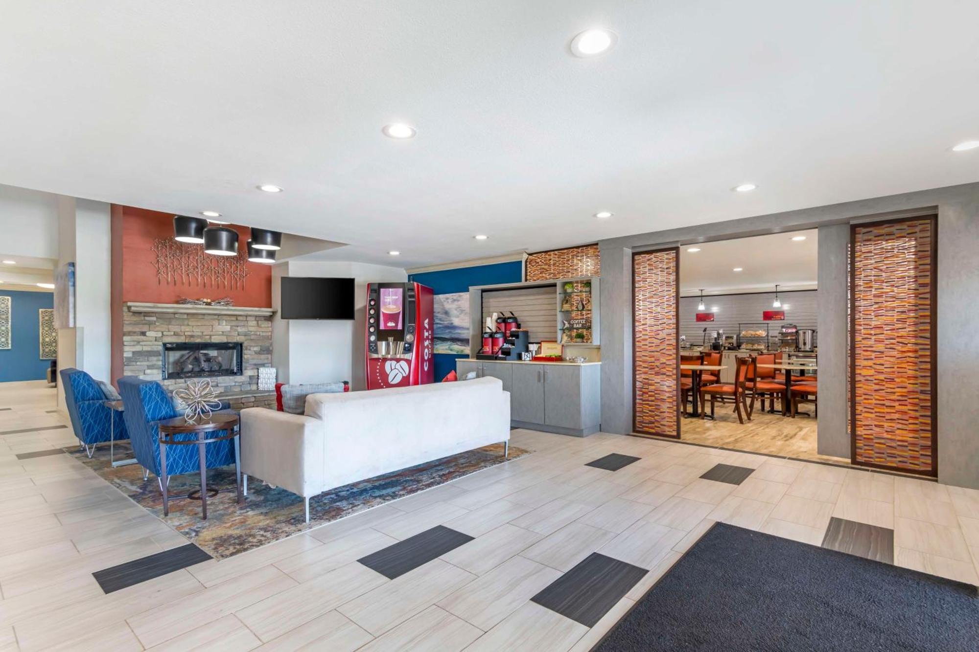Best Western Plus Lake Lanier Gainesville Hotel&Suites Oakwood Extérieur photo